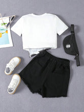 Tween Girls' Comfortable Casual Portrait Print Top And Black Ripped Shorts 2pcs Set